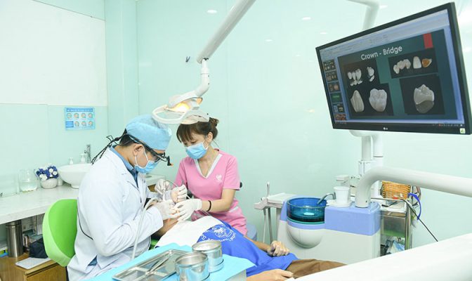 Bọc răng Implant với công nghệ hiện đại tại Implant Center