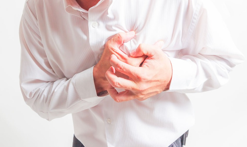 Khách hàng mắc bệnh lý toàn thân không được phép phẫu thuật