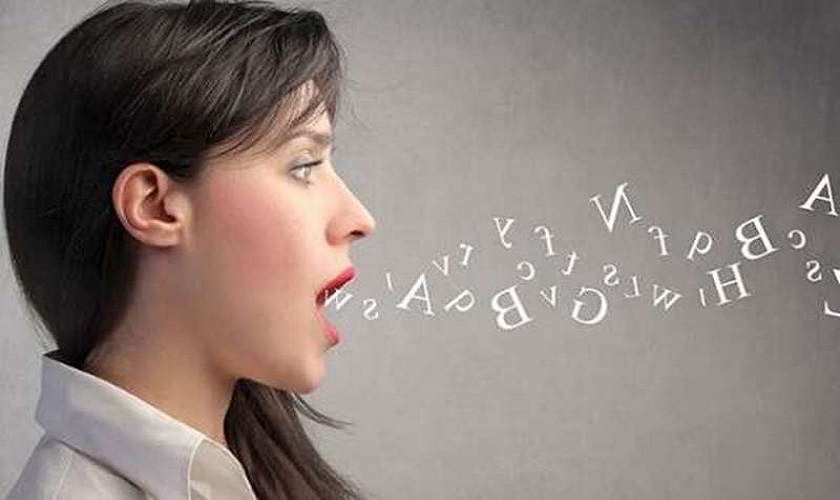 Mất răng không trồng lại có thể dẫn đến nói ngọng