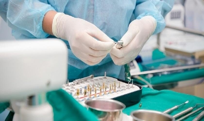 Tiêu chuẩn vô trùng trong trồng răng implant
